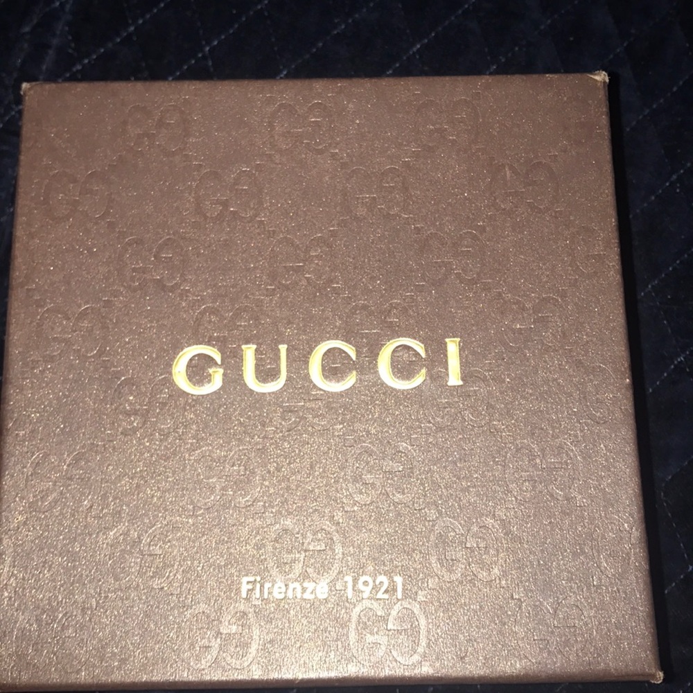 Gucci belt